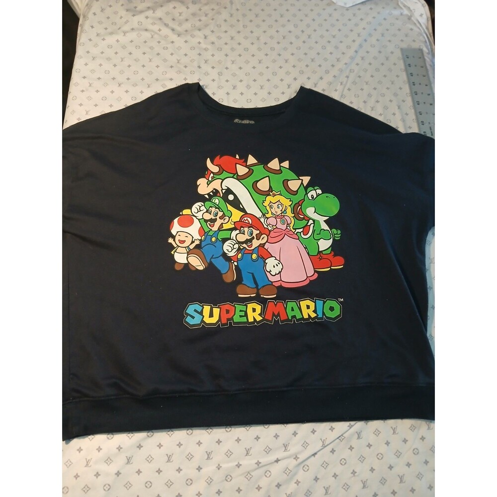 Super Mario Bros Long Sleeve Black XXL Sweatshirt